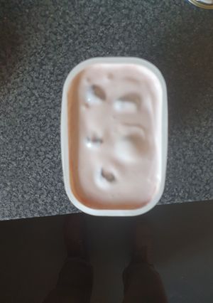 A picture of Cherries in sweetened Plain Yoghurt.