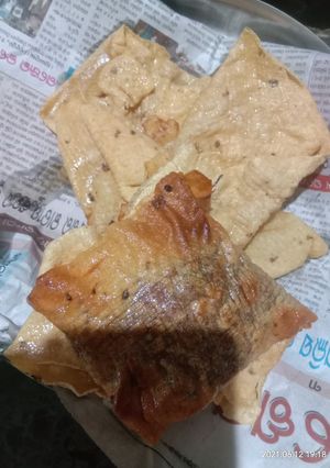 A picture of French papad.