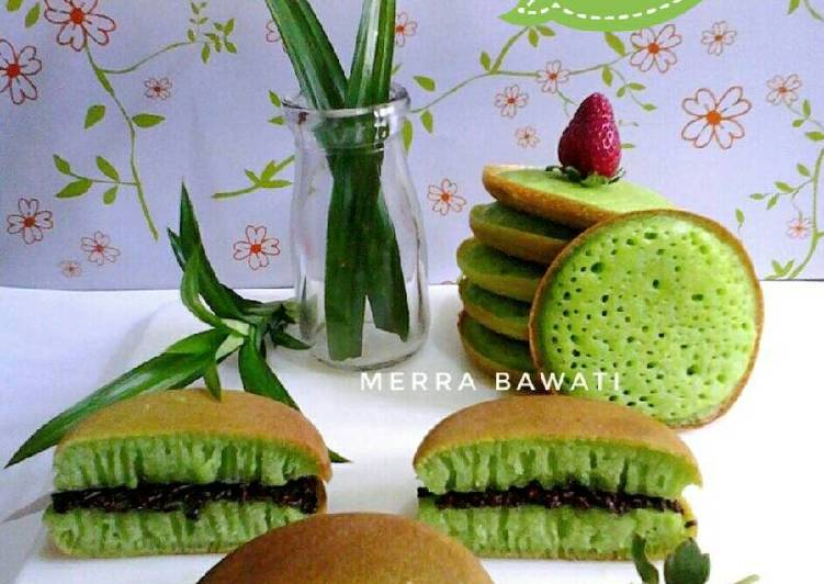 Martabak Bolu Mini (Pandan)