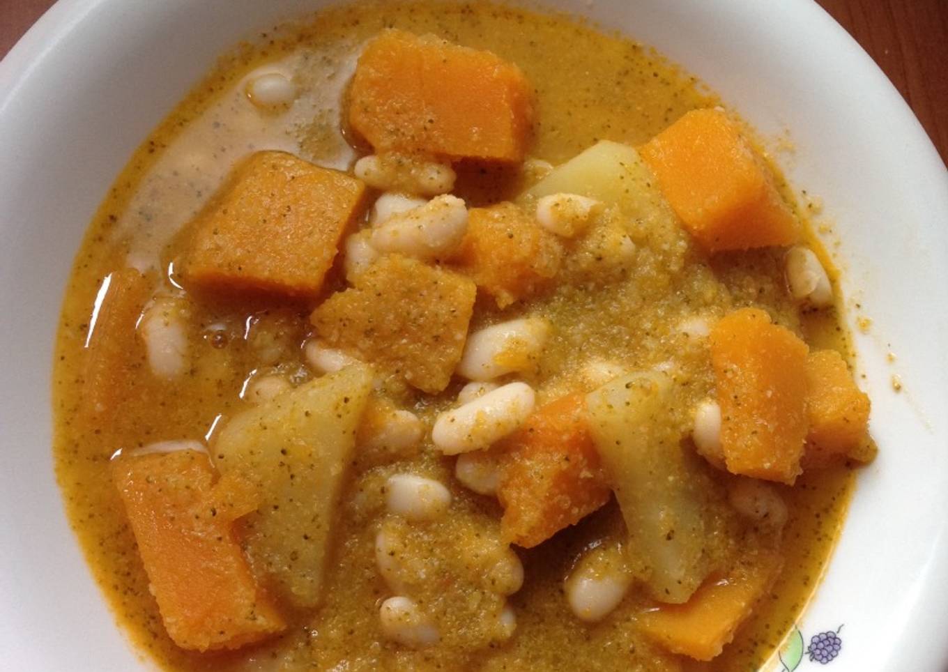 Potaje de alubias con verduras
