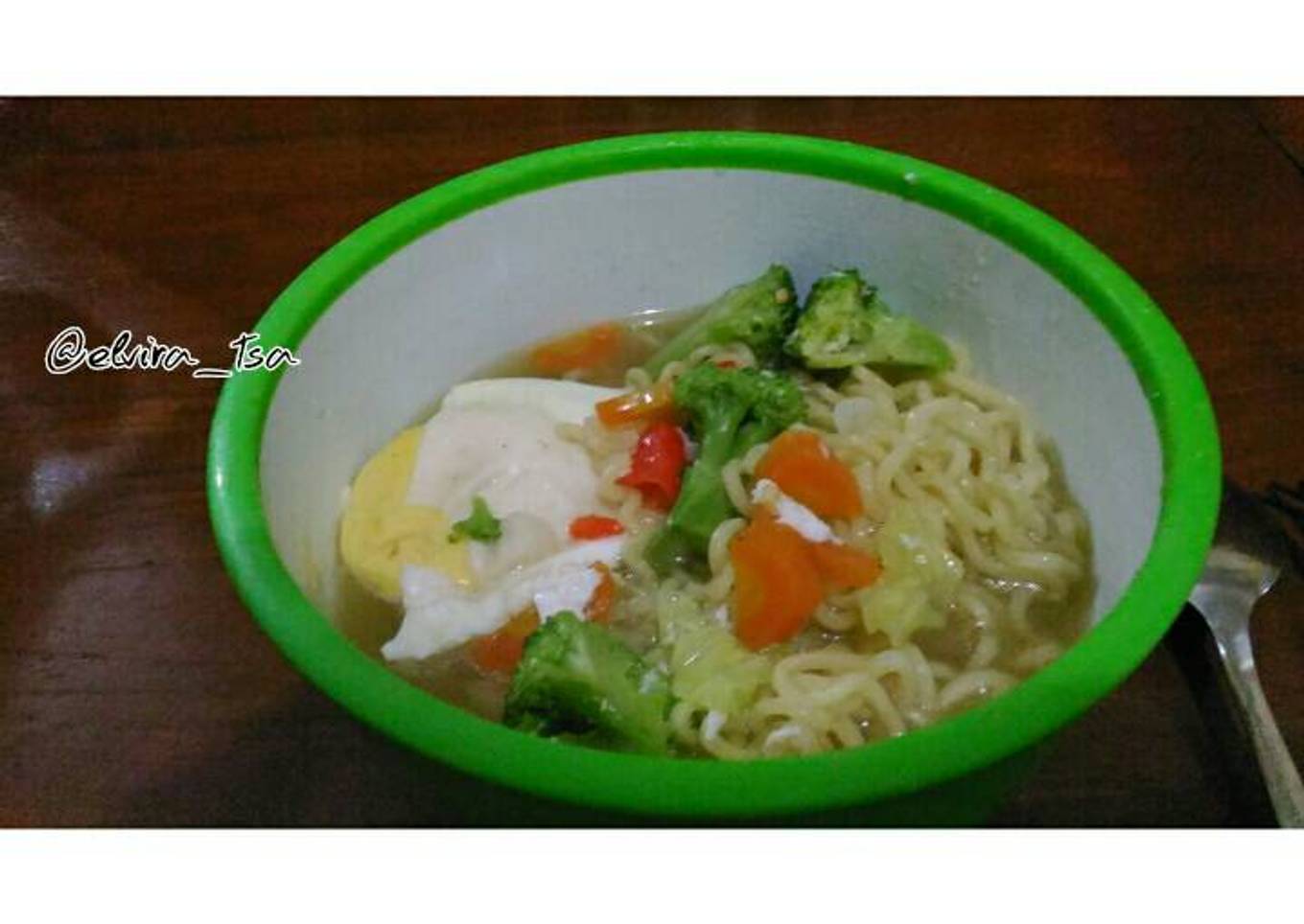 MIE REBUS BERGIZI,enak dan simpel