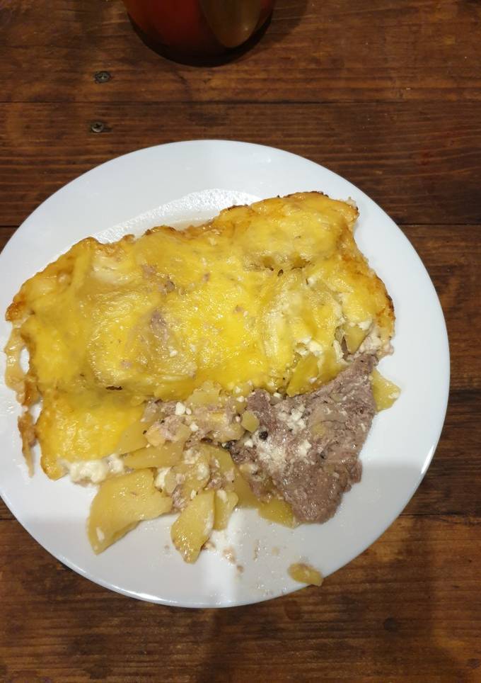 Мясо по-французски