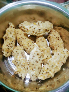 பச்சரிசி இனிப்பு கொழுக்கட்டை (Raw rice Sweet Modak) செய்முறை முக்கிய புகைப்படம்