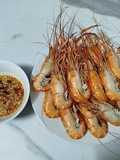 Tôm càng xanh luộc nước dừa