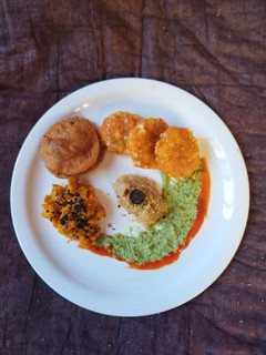 ફરાળી થાળી (Farali Thali Recipe In Gujarati) રેસીપી મુખ્ય ફોટો