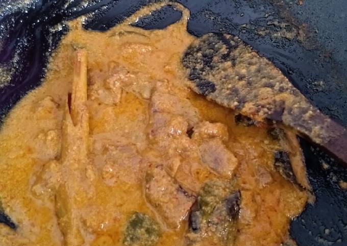 Resep praktis memasak Rendang Daging Sapi Sederhana yang menggugah selera