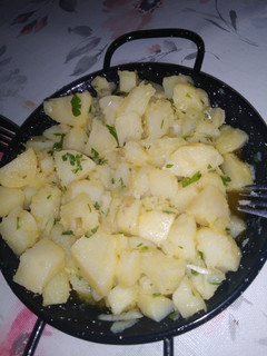 Una foto de Papas aliñás!! Al estilo sevillano