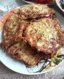 Кабачкові оладки з сиром