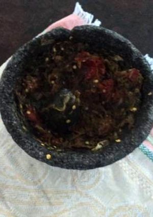 Una foto de Salsa de chiles pasilla asados y miel mamá Güera