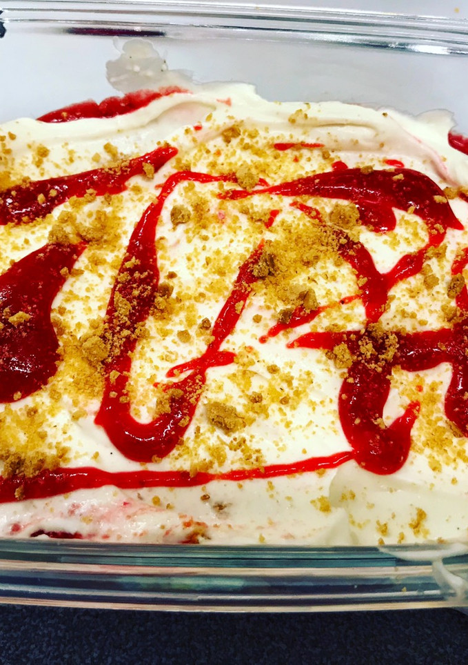 Una foto de Helado 💯 por 💯 artesanal sabor strawberry cheesecake sin lactosa