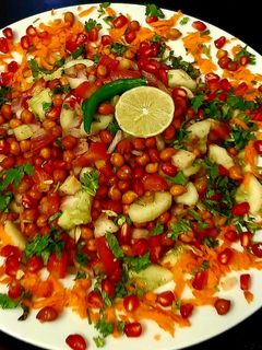 वेज काला चना चाट (veg kala chana chaat recipe in Hindi) रेसिपी मुख्य फोटो