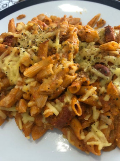 Una foto de Macarrones con chorizo vegano (V)