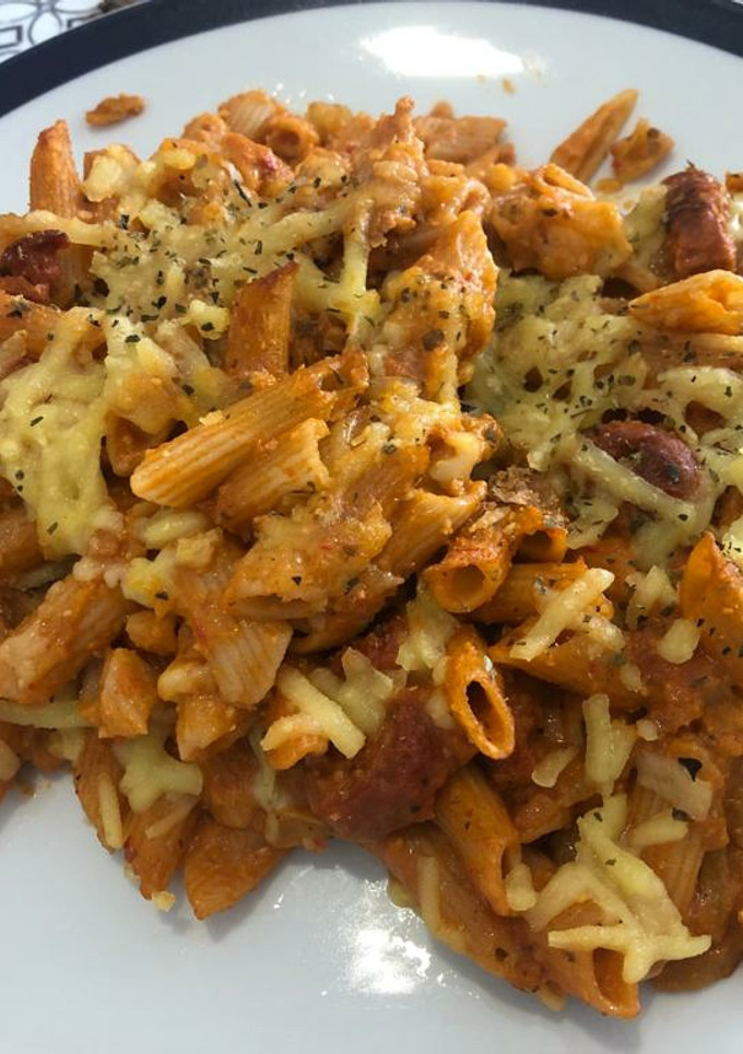 Una foto de Macarrones con chorizo vegano (V)