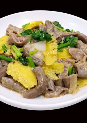 Hình của món SP.0390 - Phèo Non Xào Khóm.