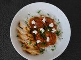 Mediterrán csirketál ajvárral, fetával és rizzsel vagy konjakrizzsel