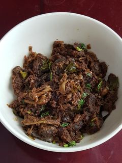 A picture of Smoky chicken liver fry.