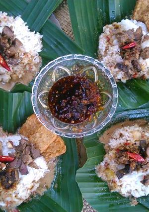 Foto resep Nasi Gandul Pati Gajah Mati Seribu Bumbu