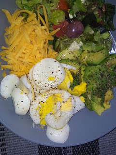A picture of Boiled eggs.