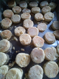 Una foto de Scones de queso 🧀