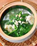 Canh rau cải cúc (tần ô) nấu óc đậu