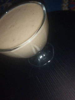 Watermelon and banana smoothie ainihin hoton girkin