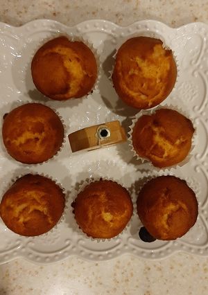 A picture of Vanilla Cup Cake.