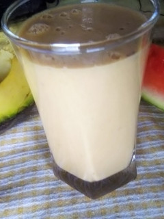 A picture of Avocado and melon smoothie.