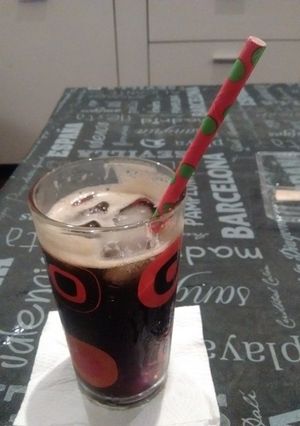 Una foto de Fernet cola