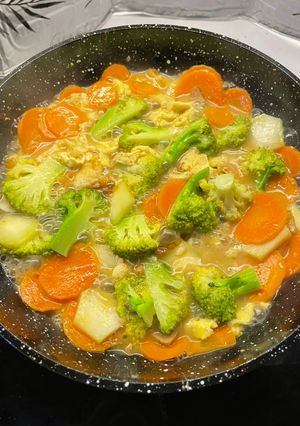 Foto resep Tumis Brokoli Wortel Telur 🇨🇳