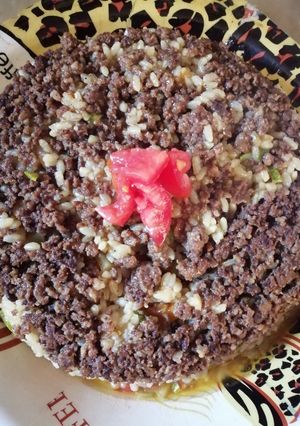 A picture of Maqluba with Amazing Flavor.