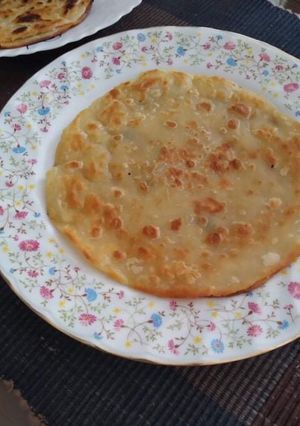 বাসি রুটি দিয়ে আলুর পরোটা রেসিপির প্রধান ছবি