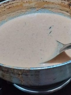 लहसुन और टमाटर की चटनी (lahsun aur tamatar ki chutney recipe in Hindi) रेसिपी मुख्य फोटो