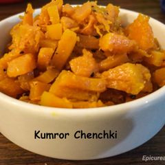 A picture of Kumror Chenchki Pumpkin Stir fry.