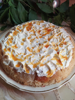 Una foto de Torta Invertida de Peras en Sartén Fácil
