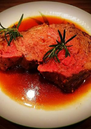 A picture of Mike's 5 Way Juicy Prime Rib.