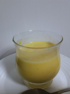 A picture of Mango - avocado smoothie.