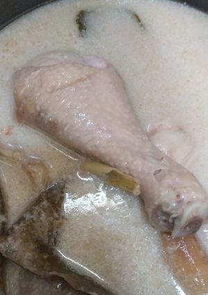 Foto resep Opor Ayam Kuah Putih