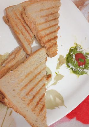 A picture of Cheese bread.