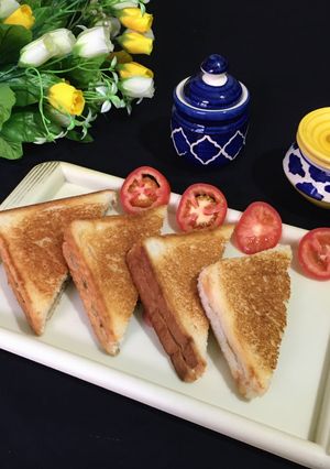 A picture of Potato sandwich.