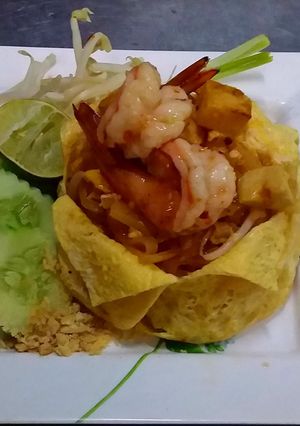 รูปของ ผัดไทยกุ้งห่อไข่