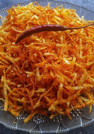 ঝুরি আলুভাজা (Jhuri aloo bhaja recipe in bengali) রেসিপির প্রধান ছবি