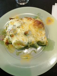 Una foto de Brócoli al horno en salsa de champiñones verde