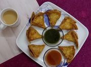 A picture of samosa spices
