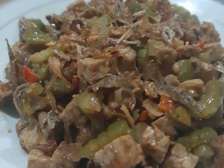 Cara Mudah Menyiapkan Resep Tumis pare tempe teri yang Menggugah Selera Anti Ribet, Bikin Ngiler