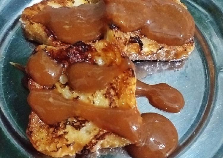 Tostadas francesas con toffee