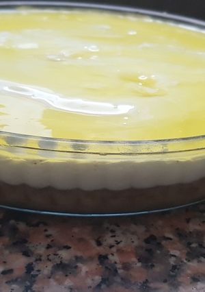 صورة لوصفة كيكة بذوق الكريبوني(الليمون)