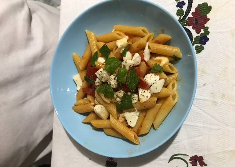 Penne tricolore