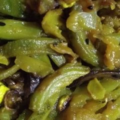 A picture of Teasle gourd and pumpkin fry.