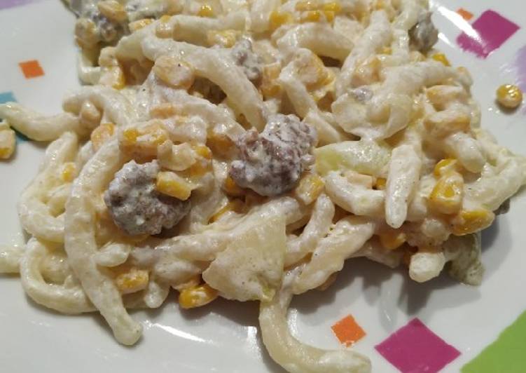 Strozzapreti con sugo di mais e salsiccia