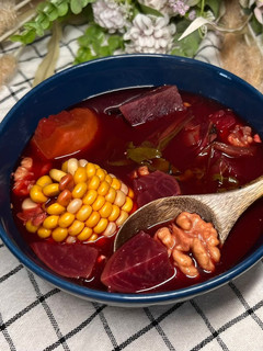 甜菜根核桃素湯 (可素食) 的食譜成品照片